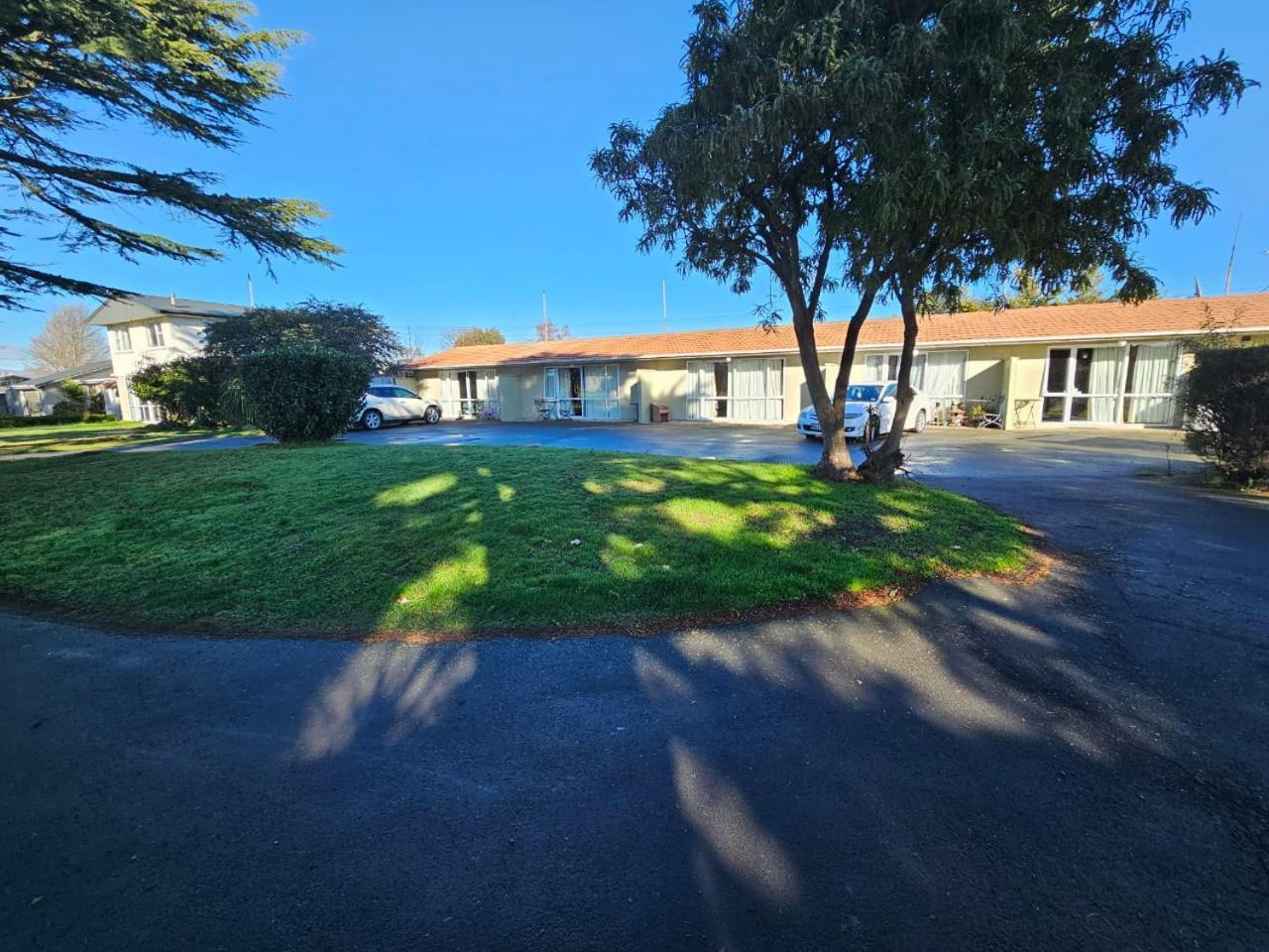 Middlepark Motel Christchurch Exterior photo