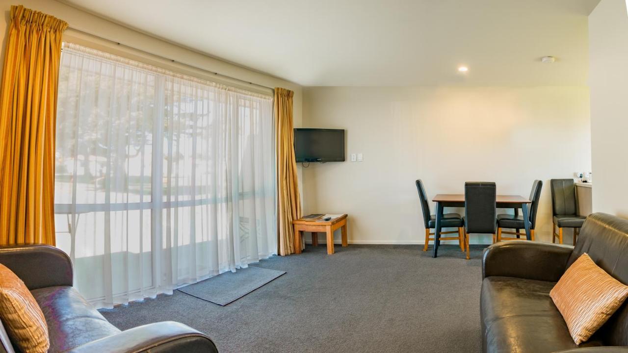 Middlepark Motel Christchurch Exterior photo