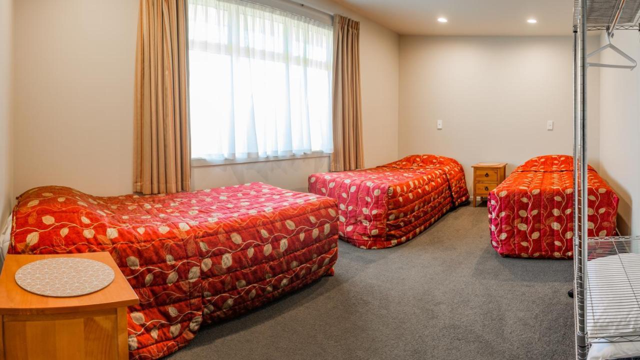 Middlepark Motel Christchurch Exterior photo